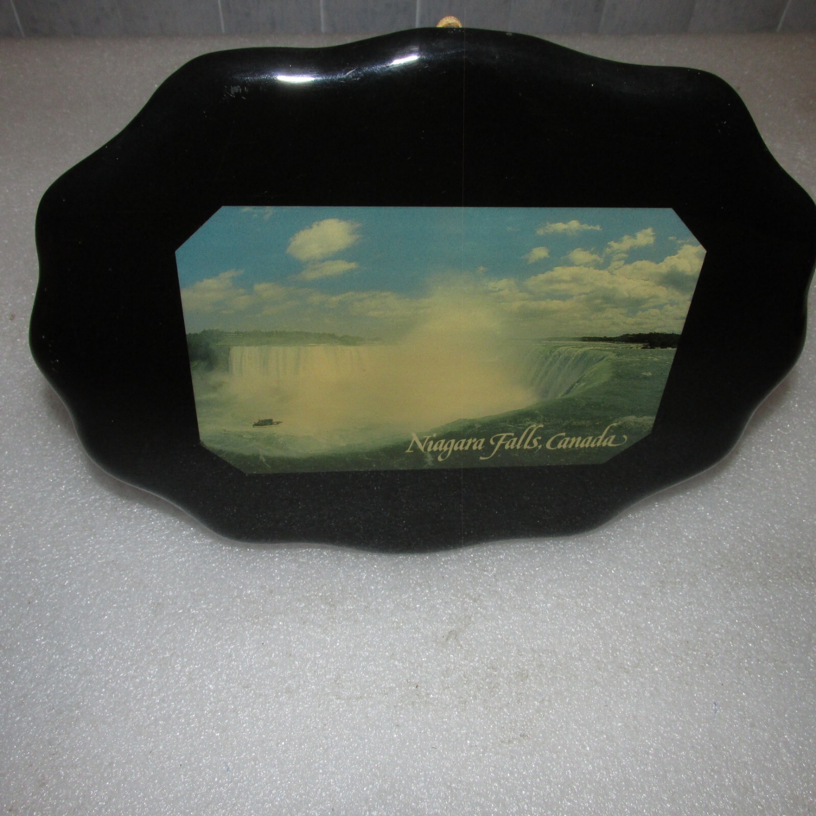 Niagra Falls Canada wall plaque vintage DenCraft lacquer Niagra Falls Canada wall plaque vintage DenCraft lacquer