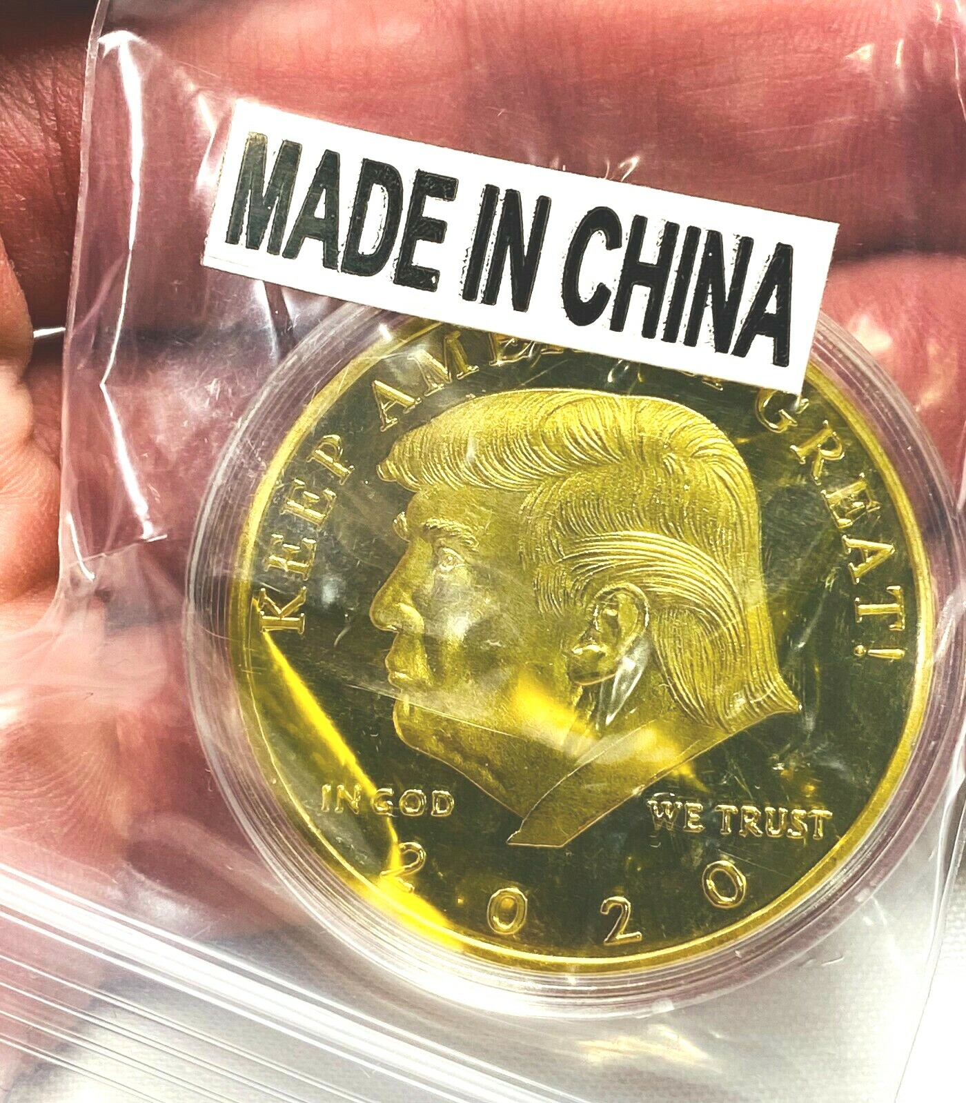 3x Donald Trump 2020 Gold Eagle Coin Commander in Chief Collector Novelty