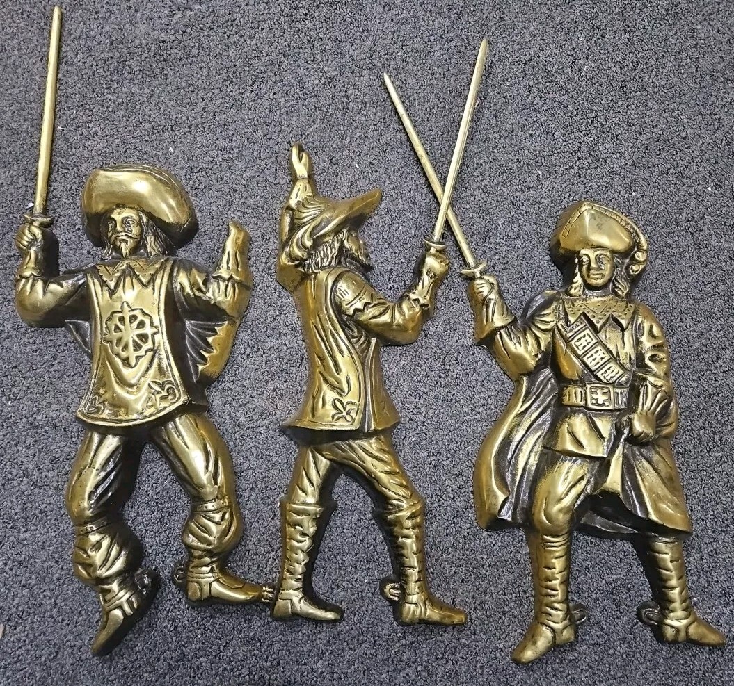 Rare Mcm Mid-Century Wallhanging Swordsmen Set Of 3 Brass Large Japan Swords