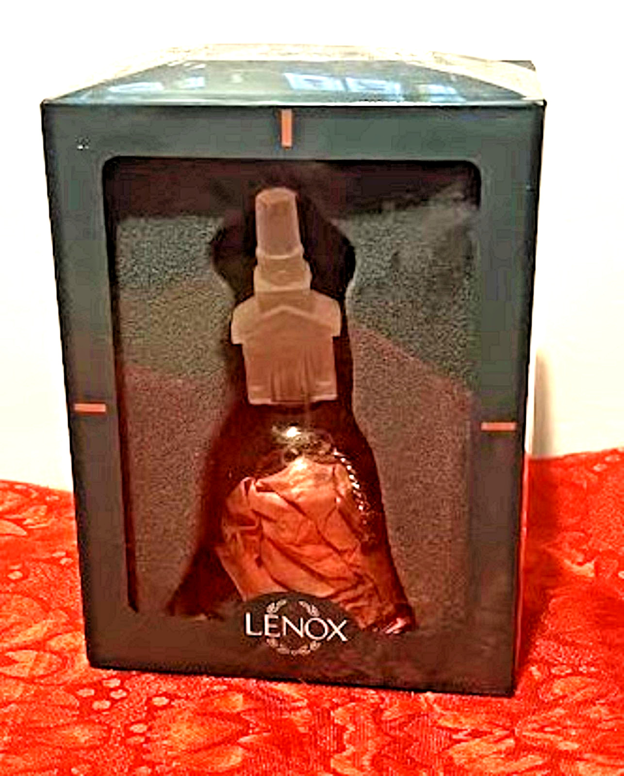 1995 LENOX ANNUAL CRYSTAL BELL SPIRED CHURCH ORNAMENT 