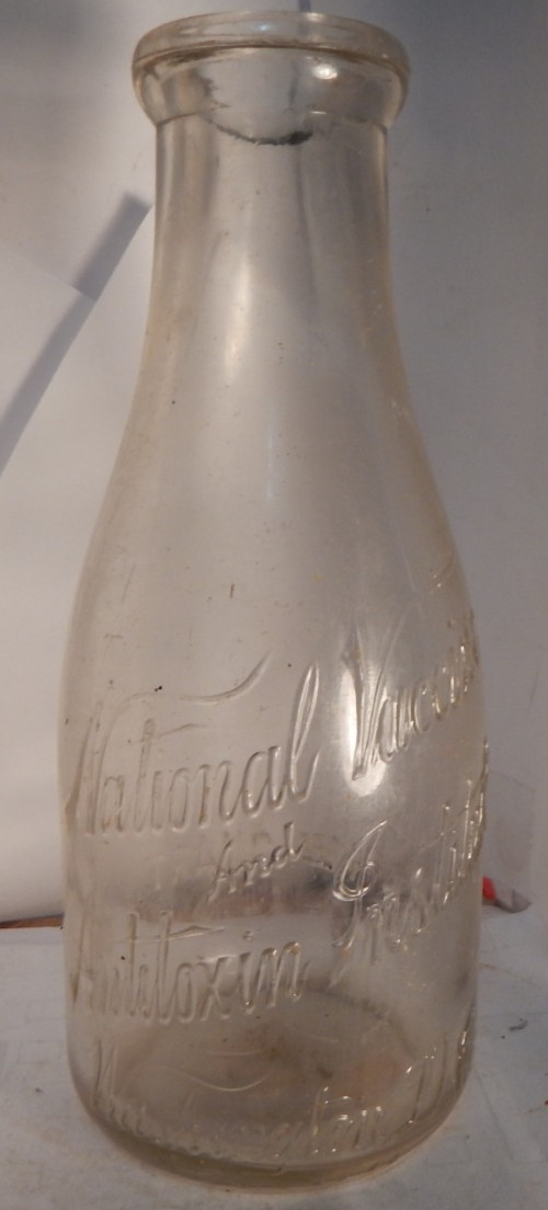 vintage qt milk bottle National Vaccine & Antitoxin Institute Washington, D.C.