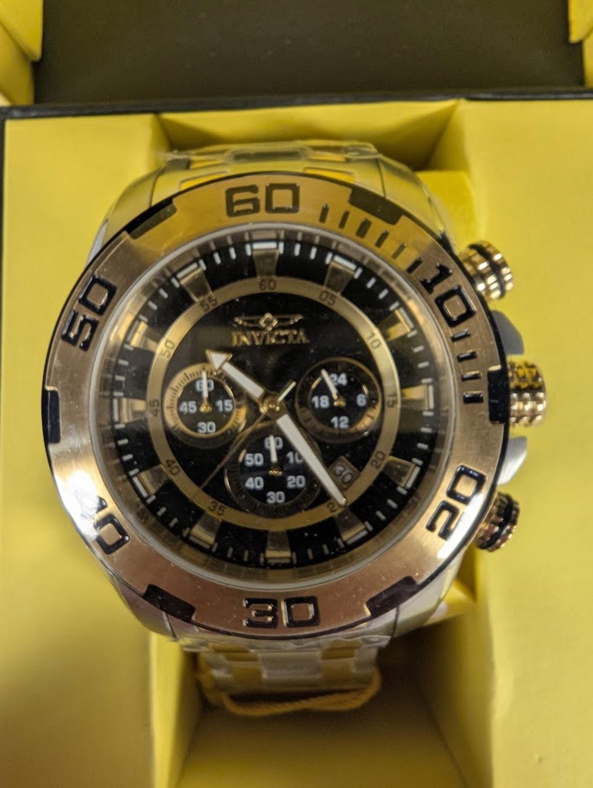 Invicta 22322 Pro Diver Scuba Men\'s 50mm Quartz Chronograph Two Tone New w/ Box