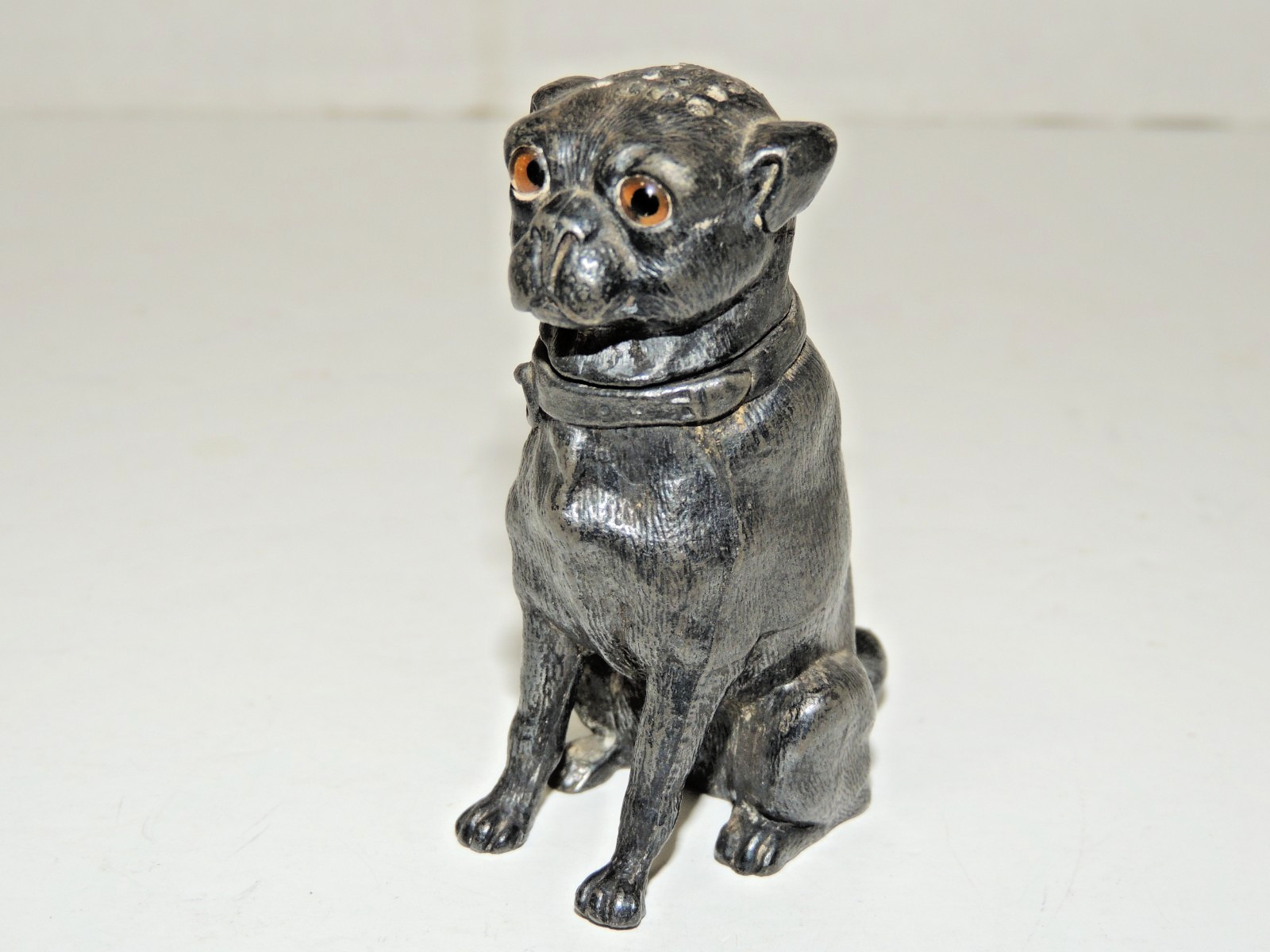 Vintage Rare Monkey Metal Figural Hat Pin Holder w/ Glass Eyes, 2 5/8 Vintage Rare Monkey Metal Figural Hat Pin Holder w/ Glass Eyes, 2 5/8