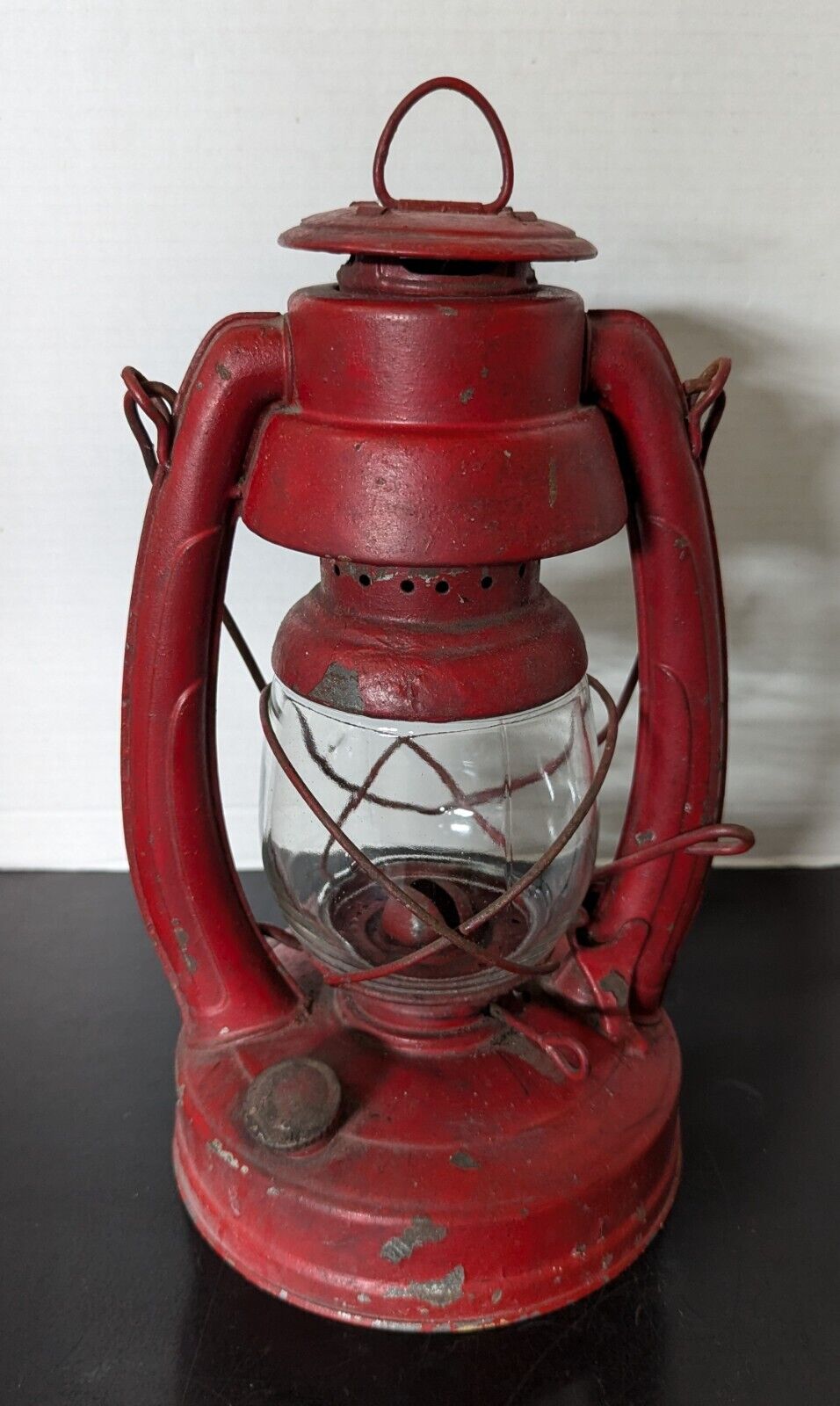 Vintage Elgin Red Kerosene Barn/Railroad Lantern w/Clear Globe