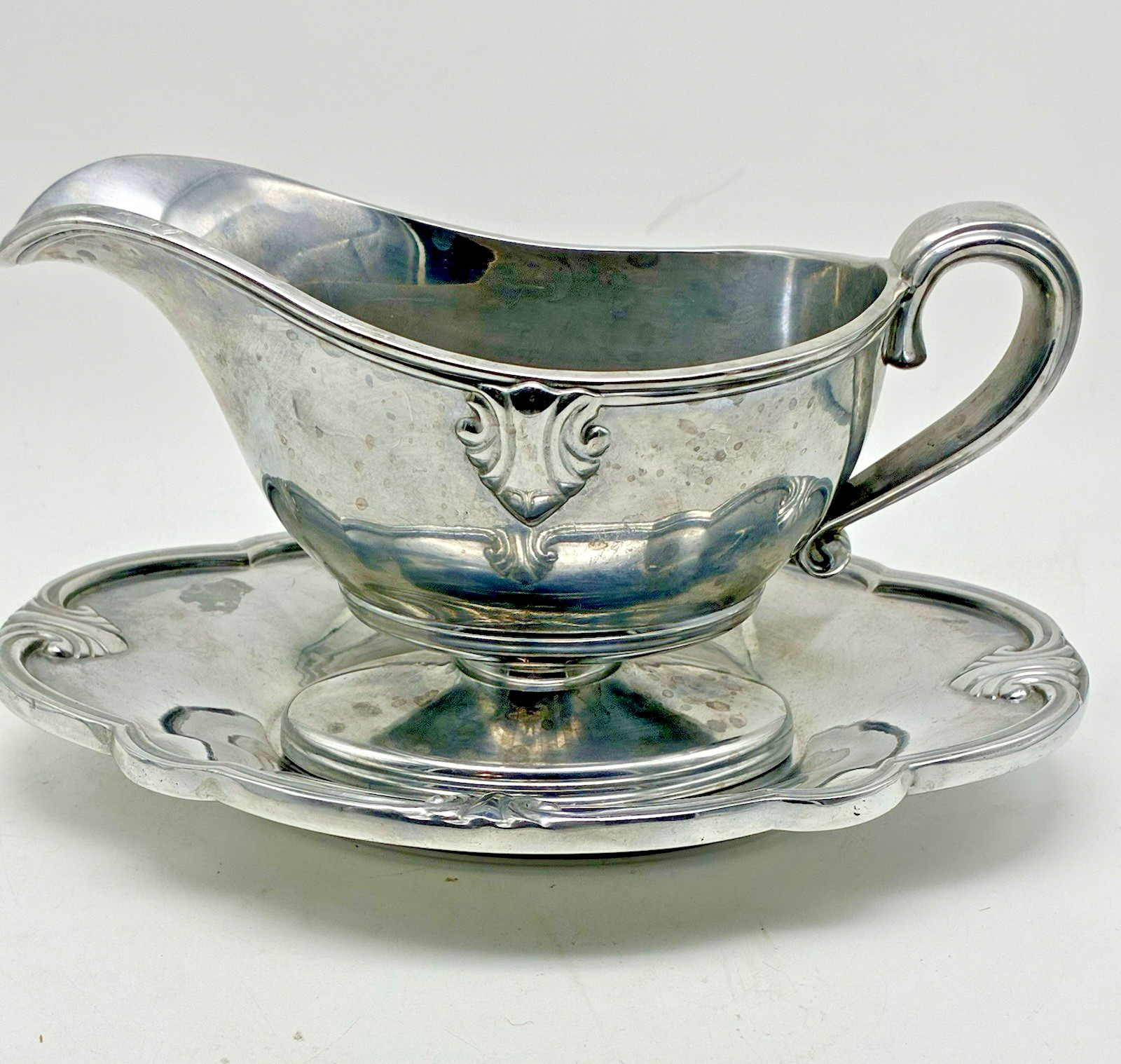 Lenox Gravy Boat Salad Dressing Server Butlers Pantry Underplate Silver As Is Lenox Gravy Boat Salad Dressing Server Butlers Pantry Underplate Silver As Is