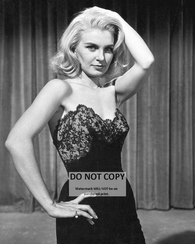 Joanne Woodward From The Terrace Photo 8x10 Publicity Portrait 2