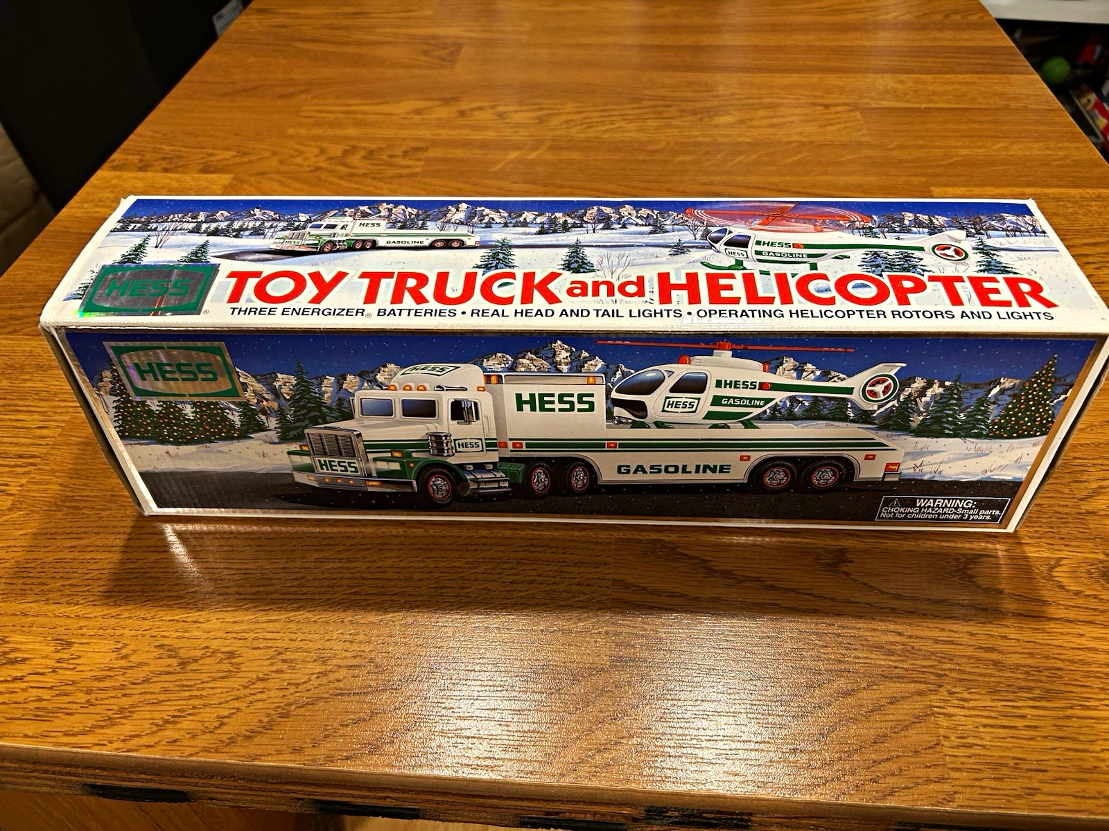 Rare- 1995 Chrome Hess Truck. Original box and packaging with green felt base Rare- 1995 Chrome Hess Truck. Original box and packaging with green felt base