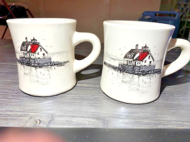 Breakwater Lighthouse, Rockland, Maine Set of 2 Mugs