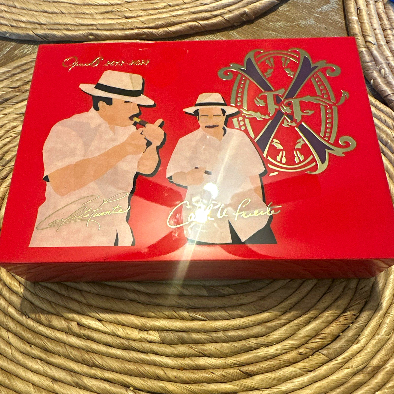 Prometheus Rare Arturo Fuente Red Opus 6 Prometheus Rare Arturo Fuente Red Opus 6