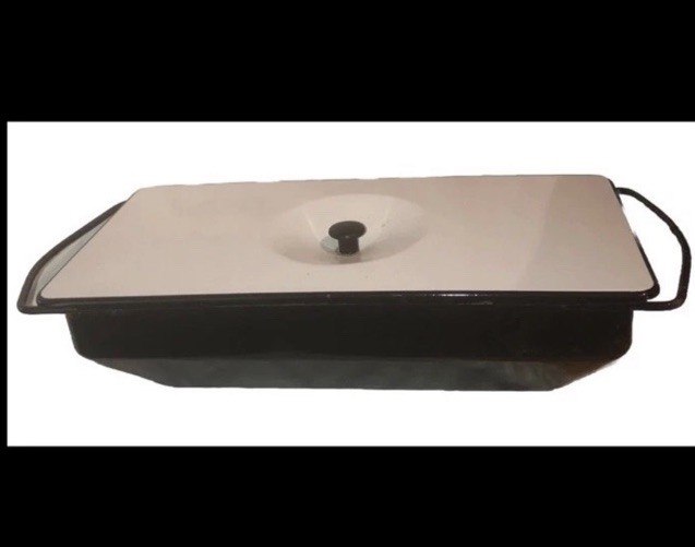 Antique Black And White fun Enamelware Rectangle 16 Inch Covered Pan