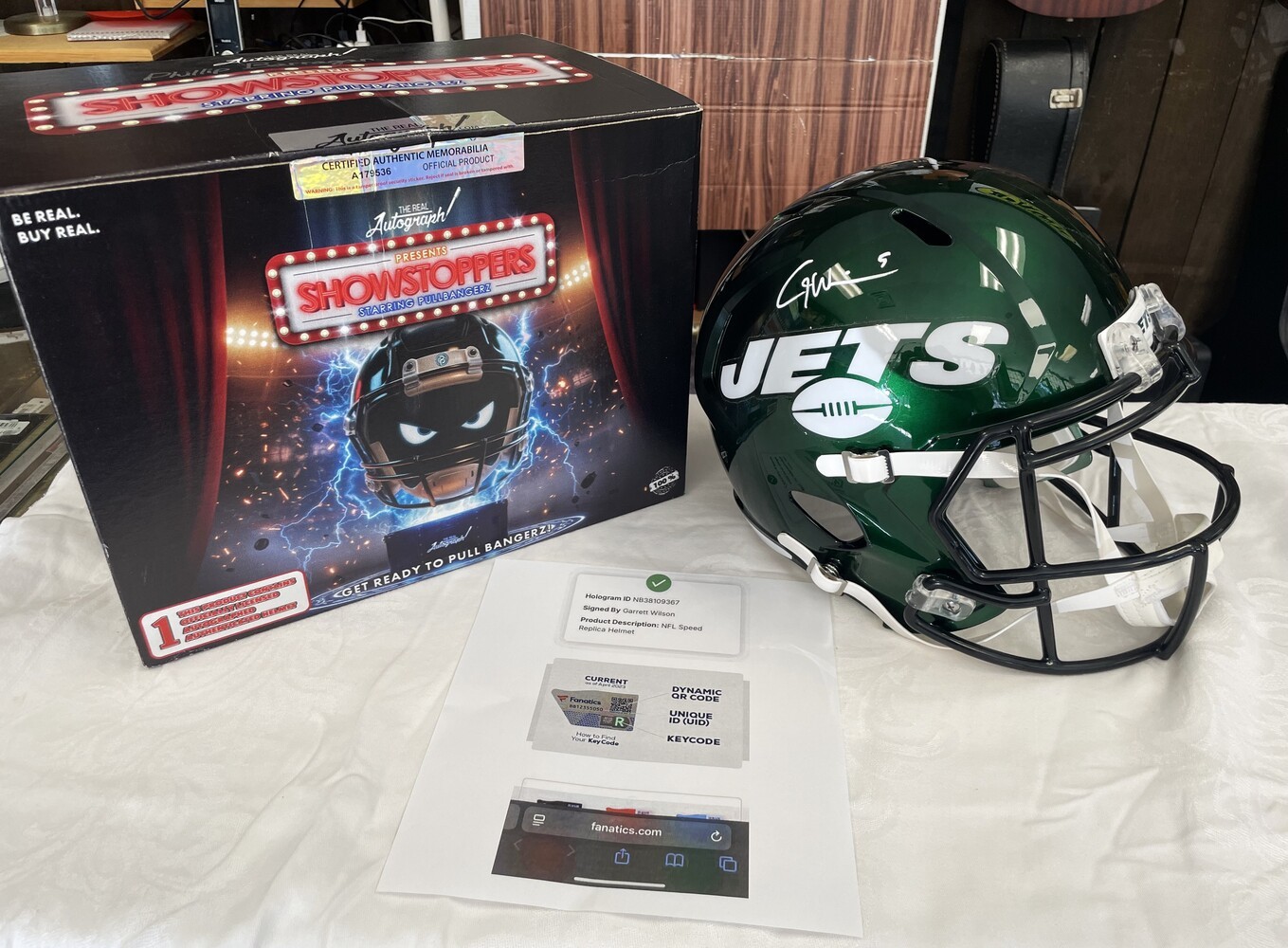 Garrett Wilson - NFL Speed - Replica - Signed Helmet  Box & Fanatics COA - SPBKN