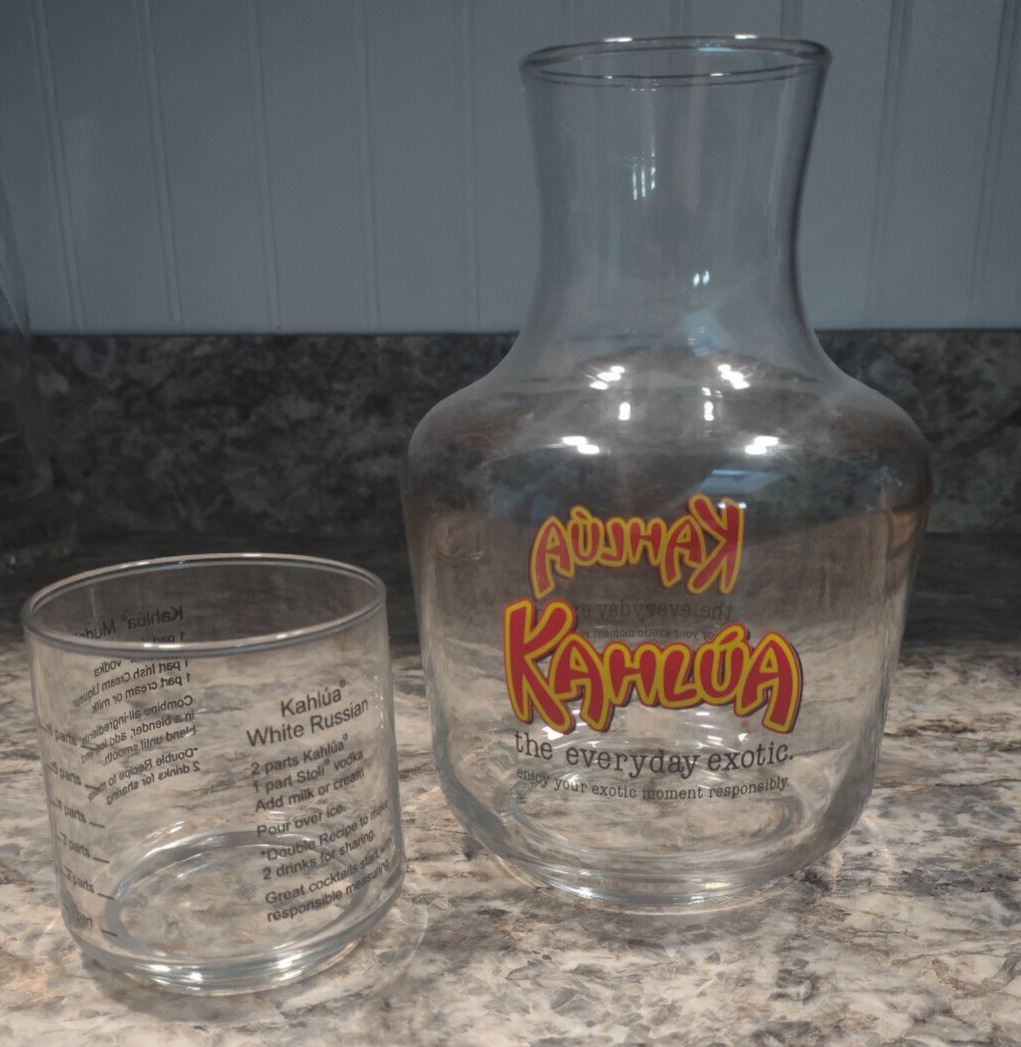 Kahlua Glass Decanter w/Measure Cup Topper w/Recipes Tumble Up Style Barware