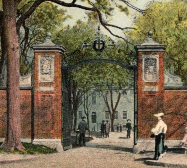 * Antique UDB Postcard Johnston Gate Harvard College Cambridge MA C1900s