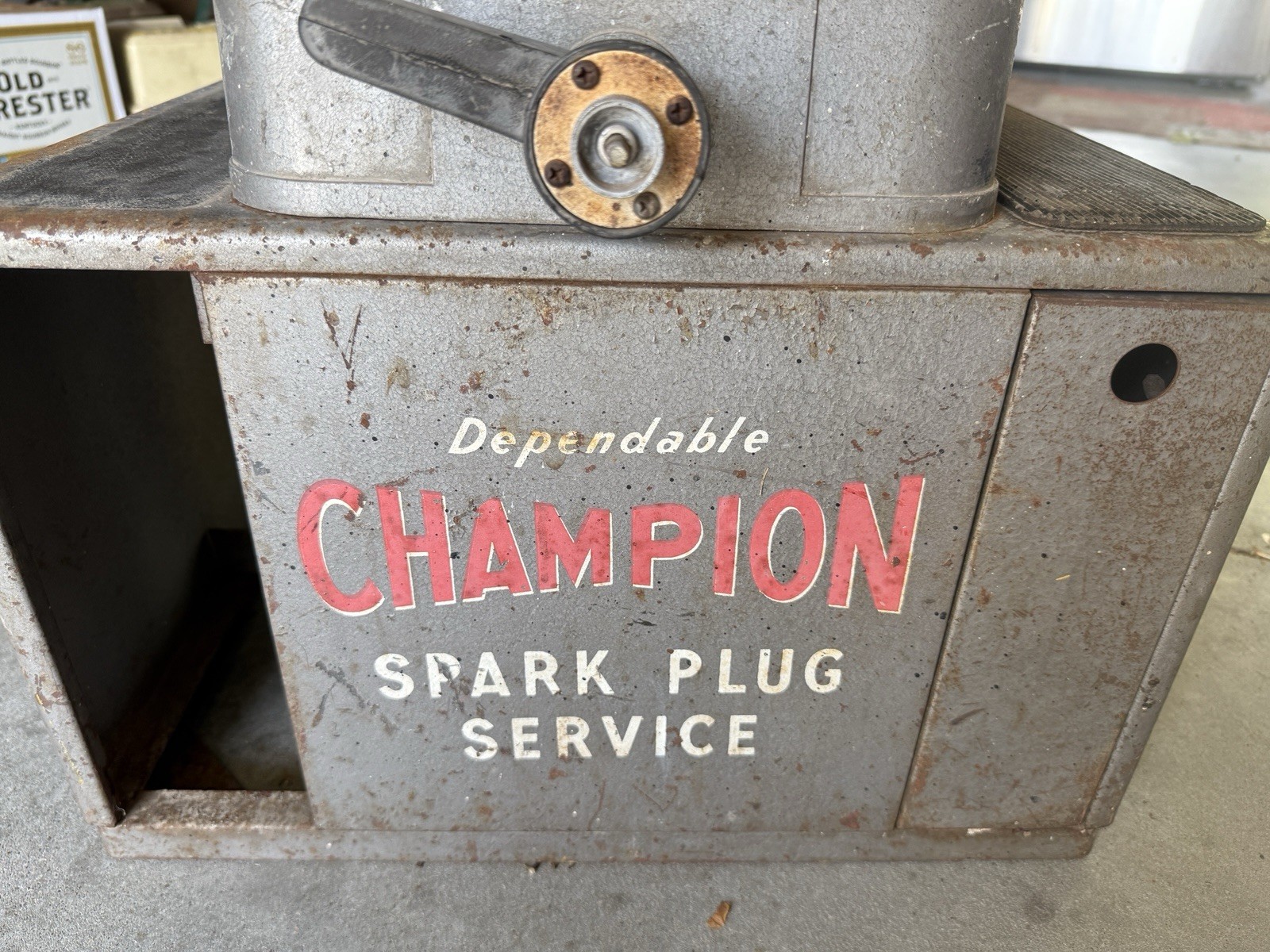 VINTAGE 1940s CHAMPION SPARK PLUG CLEANER AND TESTER ~ NICE RESTORATION PROJECT