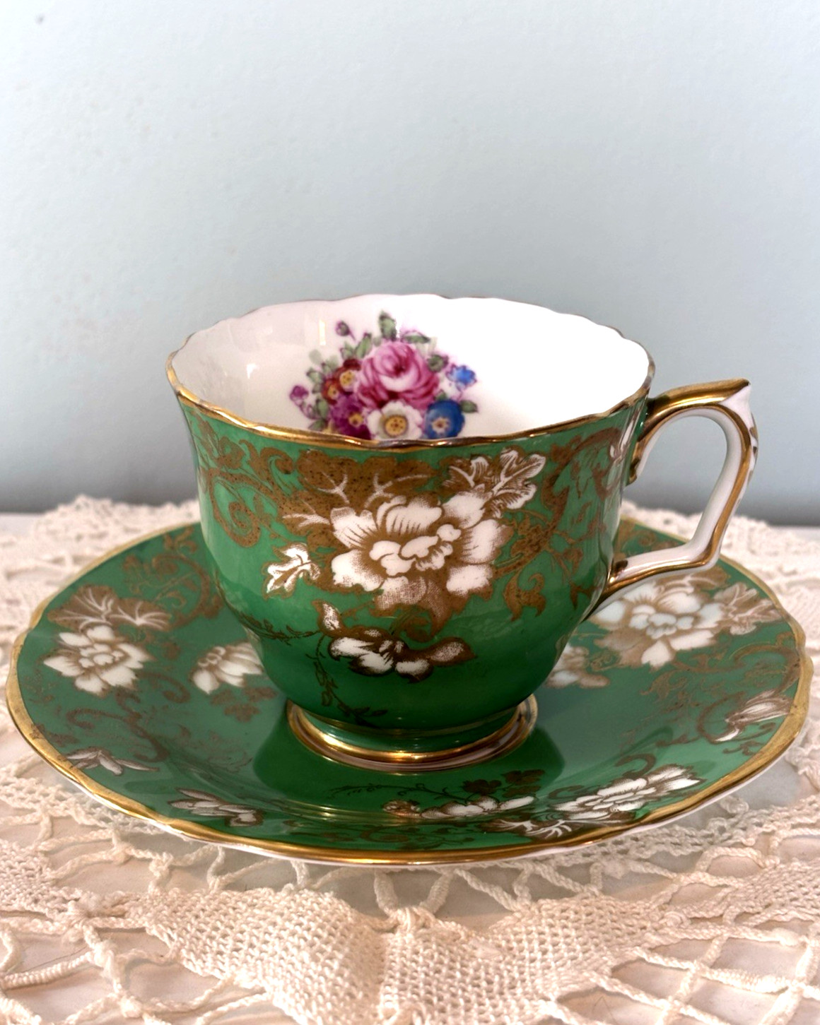 Vtg 1930\'s Crown Staffordshire Emerald Green Floral Teacup & Saucer Set England
