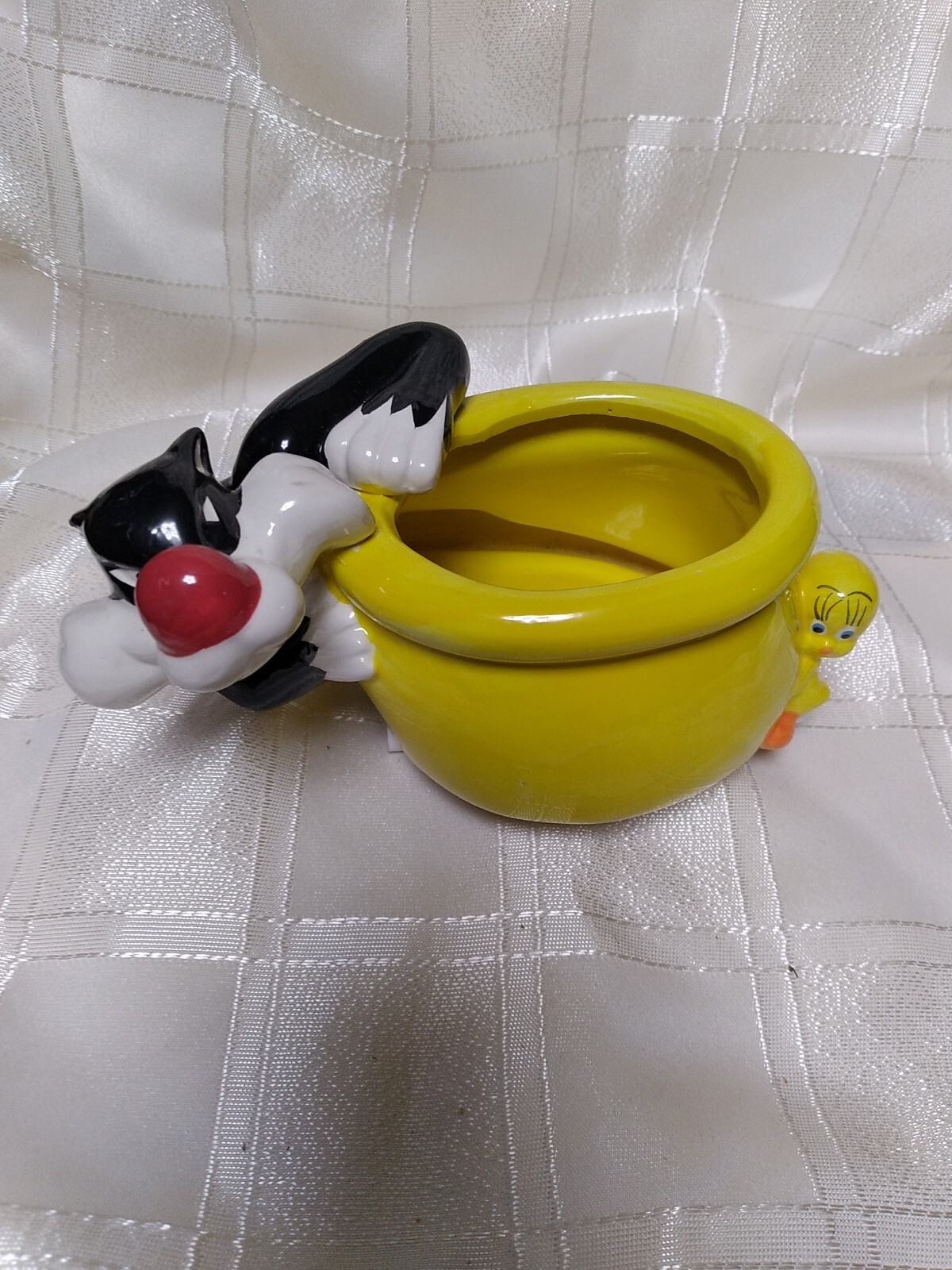 Warner Bros Sylvester And Tweety Bird Candy Dish / Planter Bowl Yellow H-77