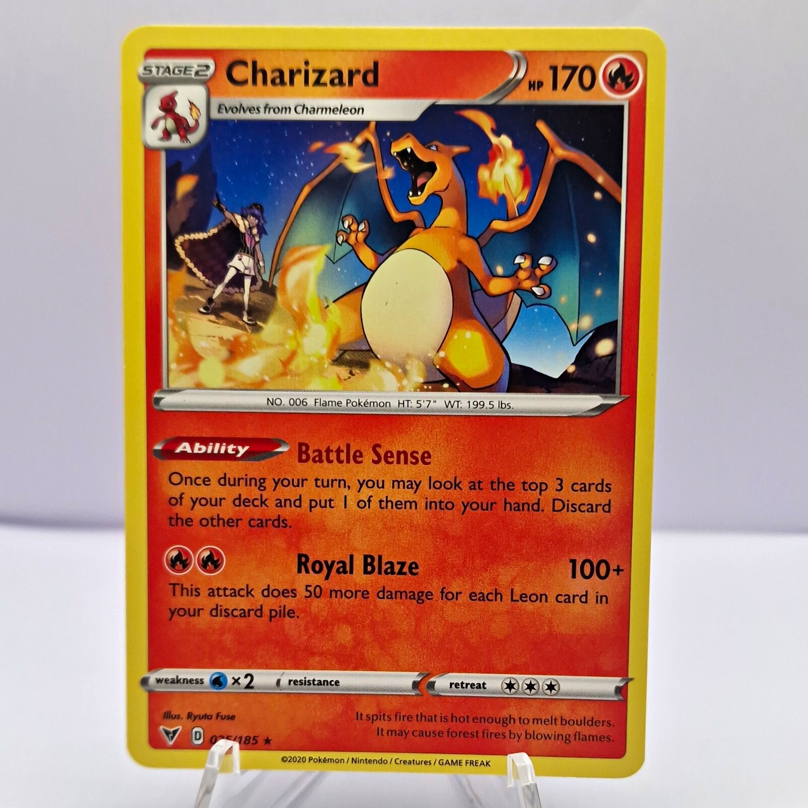 The Pokémon Company Pokémon TCG Charizard 025/185 SWSH04