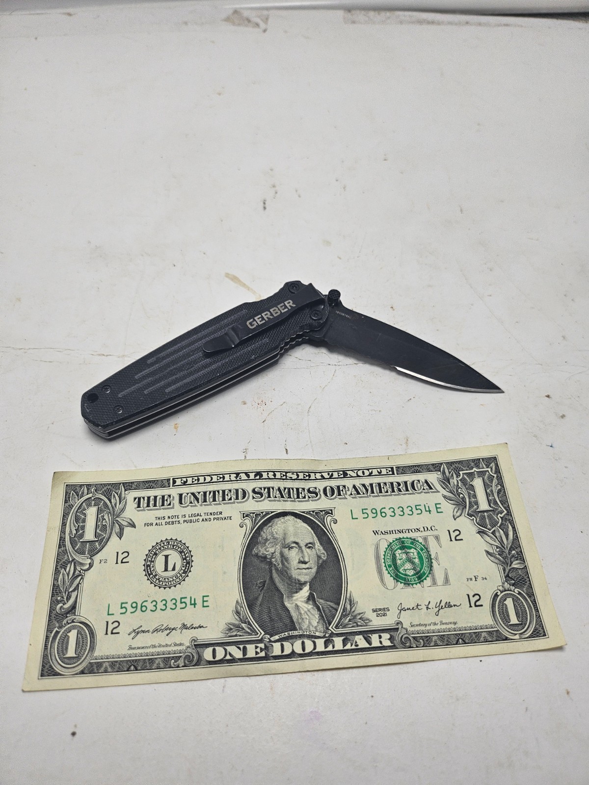Gerber Applegate-Fairbairn Combat Folder - 420 Stainless Steel - 3