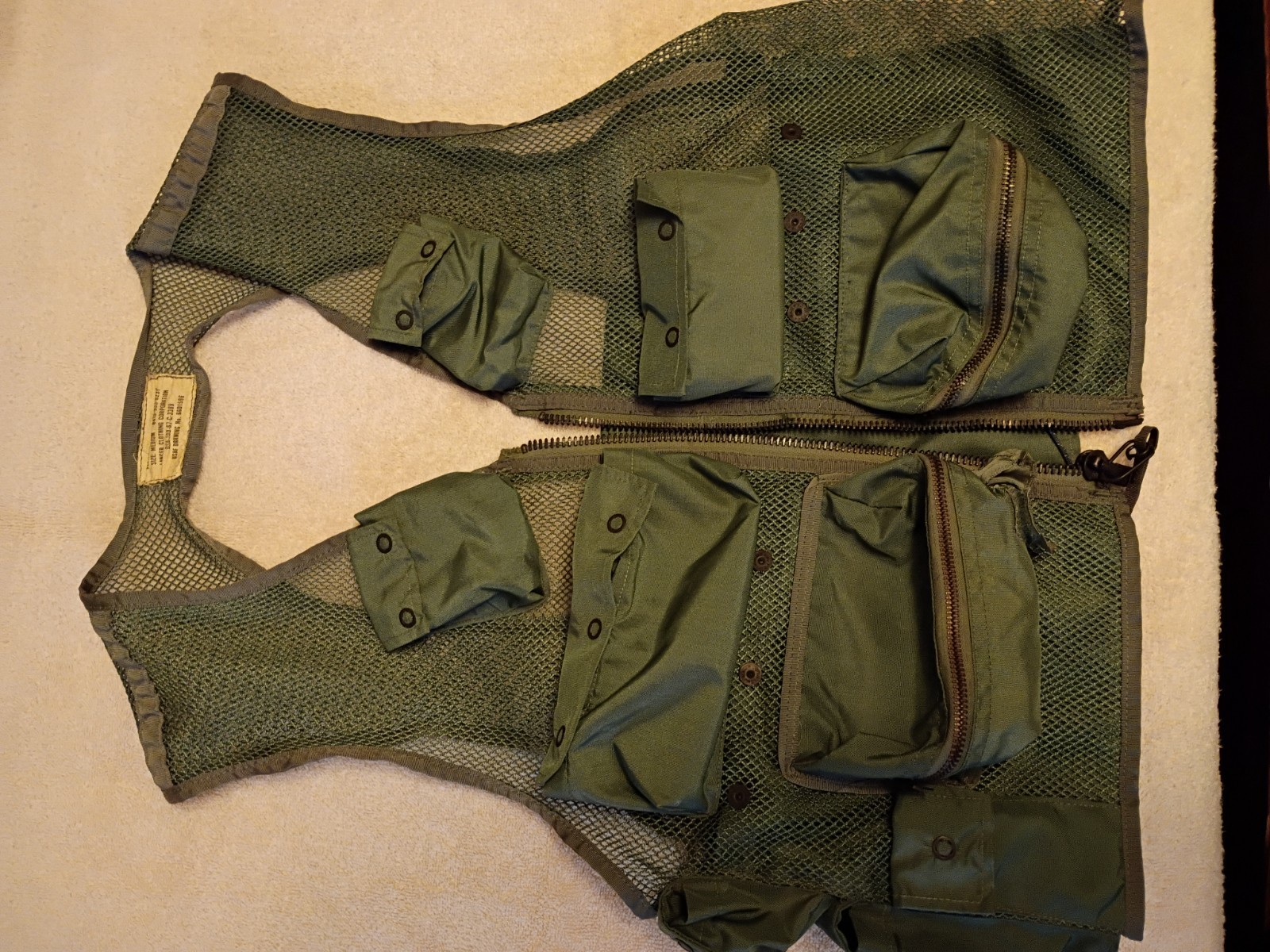 Vintage  Genuine USAF Aircrew Military Mesh Survival Vest (Viet Nam Issue)