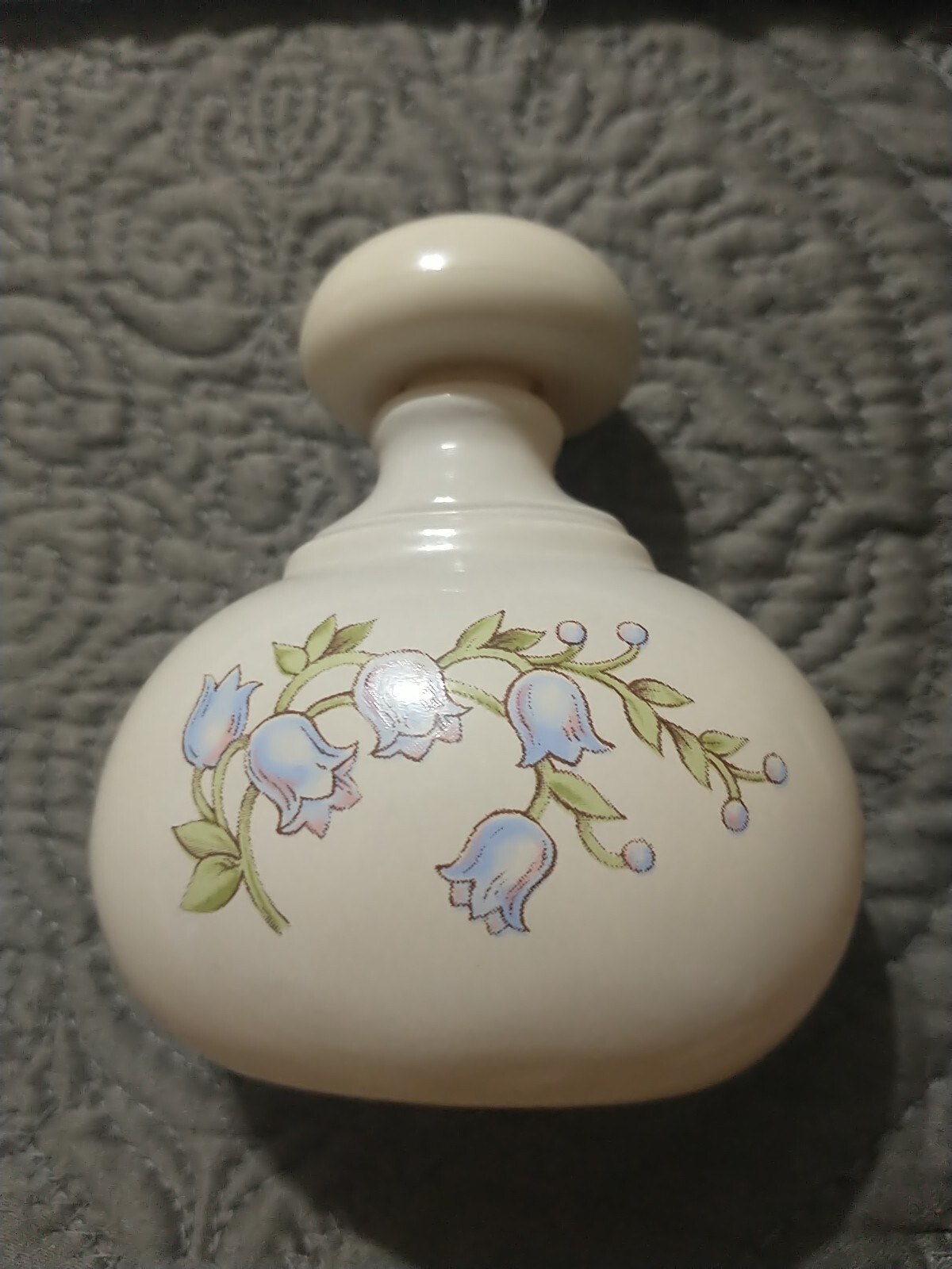 VTG Avon Candid Ultra Cologne Blue Flowers FULL, 2 fl oz, New With Box
