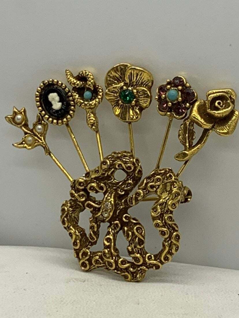 Vtg Goldette Brooch Pin Cameo Rhinestones