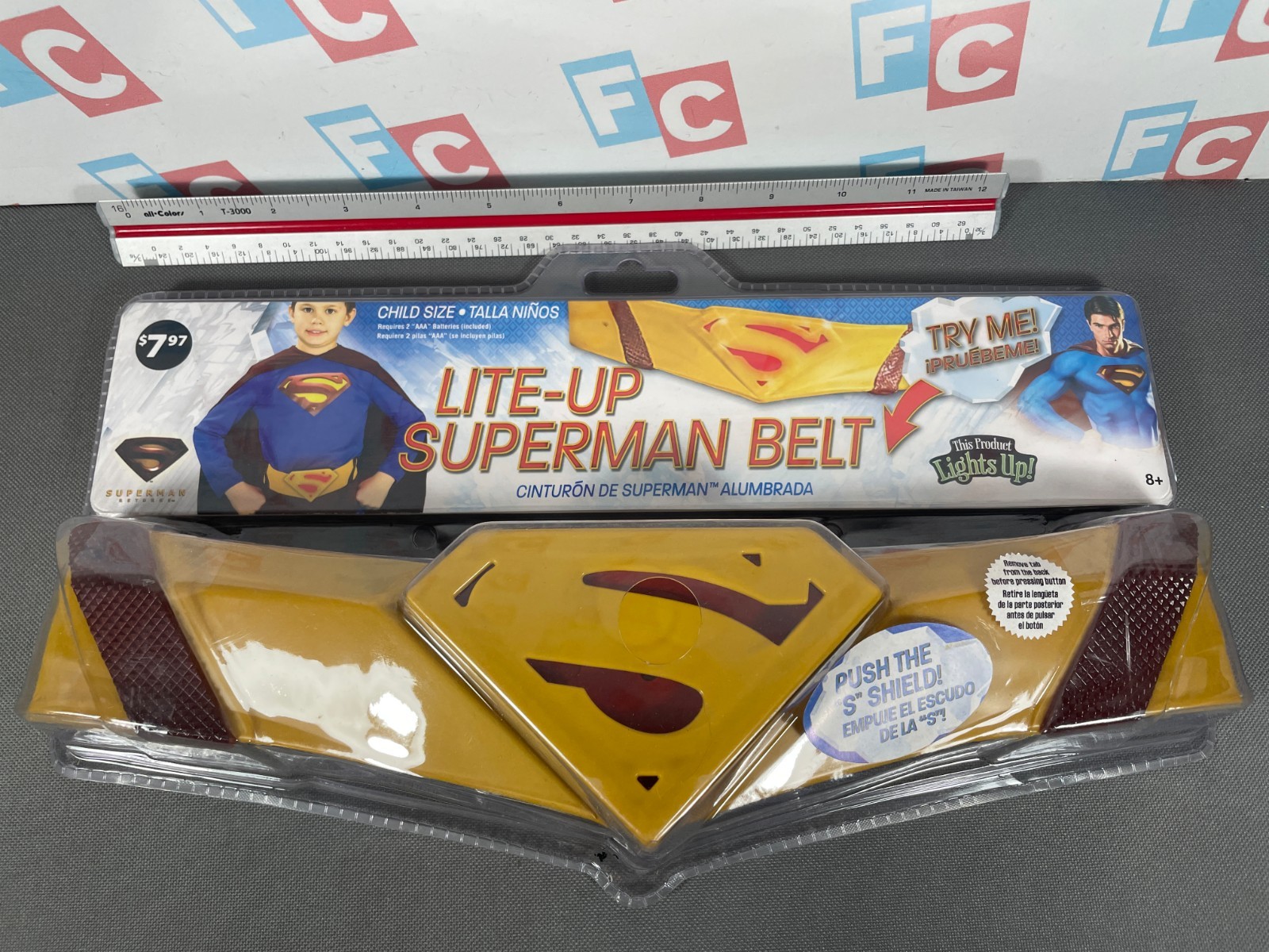 Vintage 3929 Lite-Up Superman Belt DC Comics WB Light Up Shield New Sealed