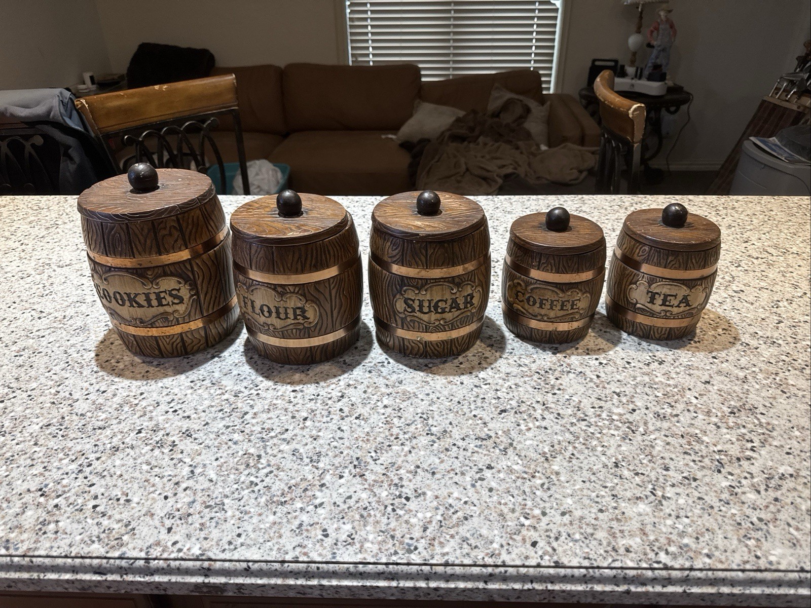 Vtg Treasure Crafted Canister’s Faux Wood Grain Barrel w/Copper Bands Set Of 5