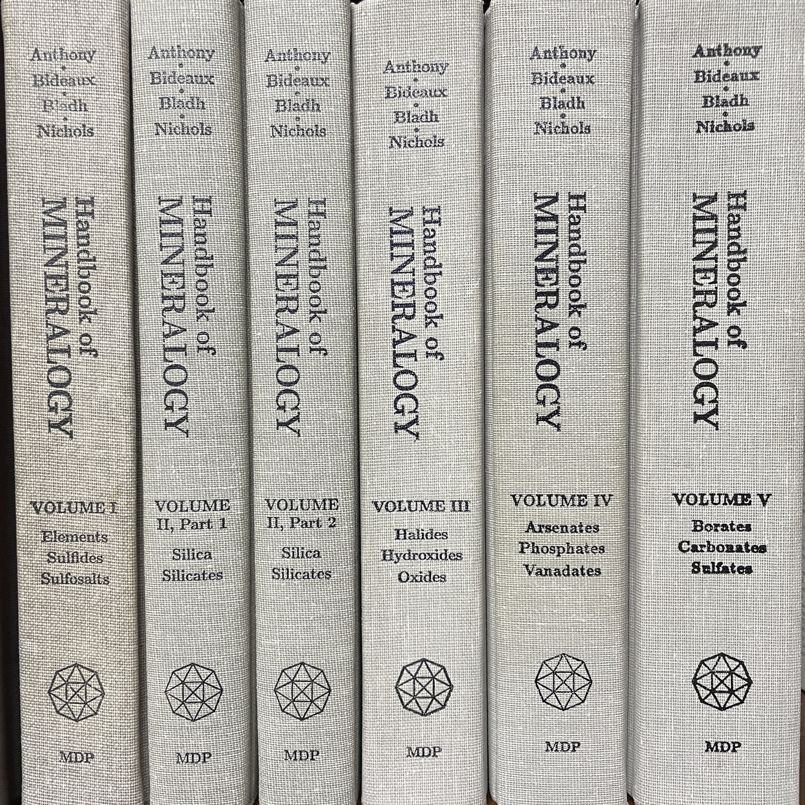 Handbook of Minerology Set, Anthony, Bideaux, Bladh, Nichols Handbook of Minerology Set, Anthony, Bideaux, Bladh, Nichols