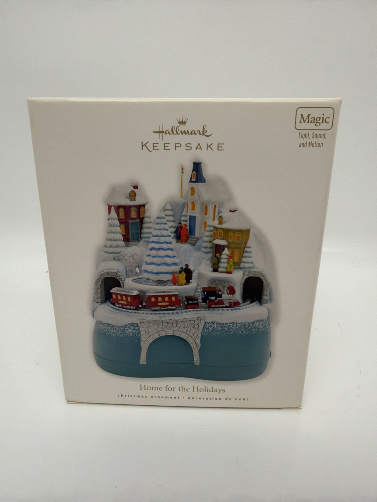 Hallmark Keepsake Home For the Holidays Light Sound Motion Christmas Ornament 1F