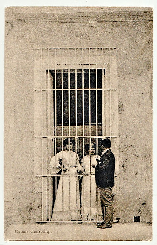 Cuban postcard Cuban Courtship, Never Mailed