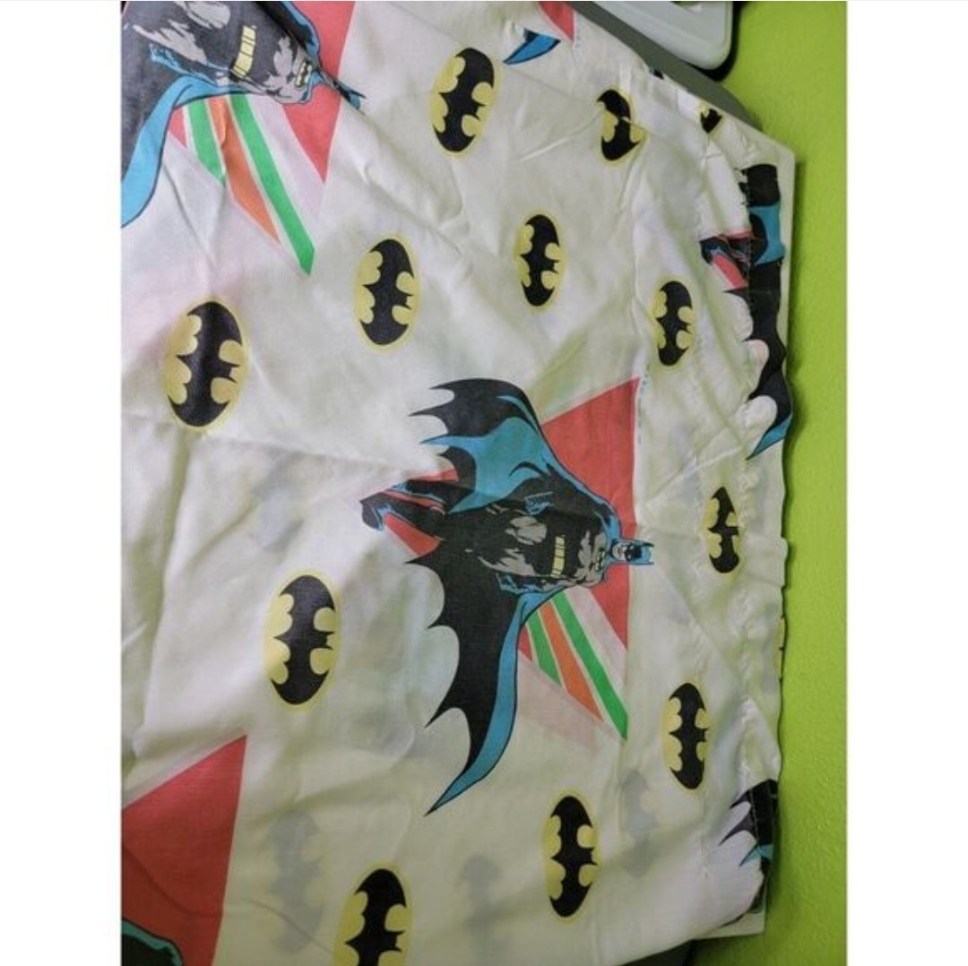 Vintage 1989 Batman DC Comics Twin Bed Sheet Poly Cotton Bibb Co. Made in USA Vintage 1989 Batman DC Comics Twin Bed Sheet Poly Cotton Bibb Co. Made in USA