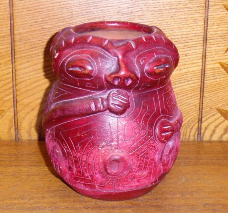 Native American Figural Pottery Vase - 5 3/4\