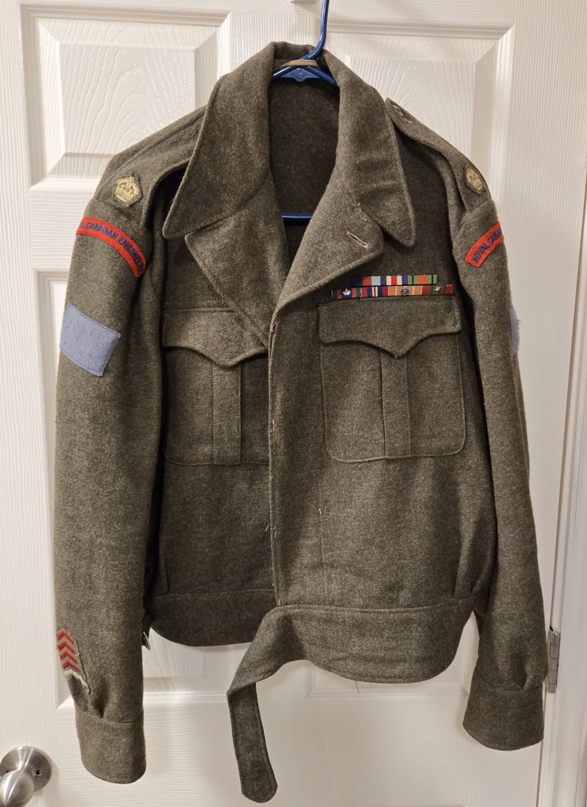 Canadian Battle Dress blouse, britches, and beret X-large size