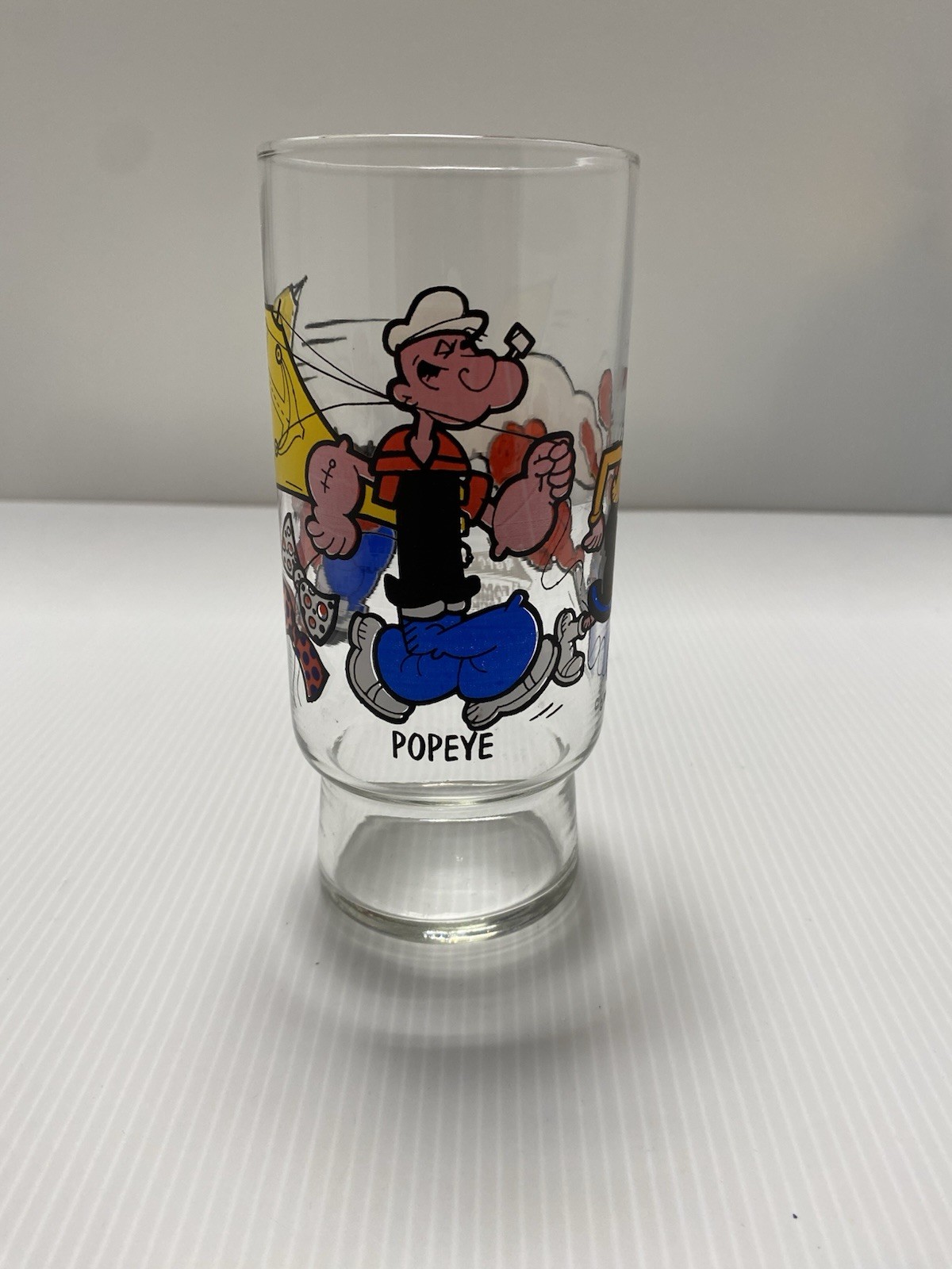 Vintage 1978 Popeyes Famous Fried Chicken glass tumbler Popeye Olive Oil￼