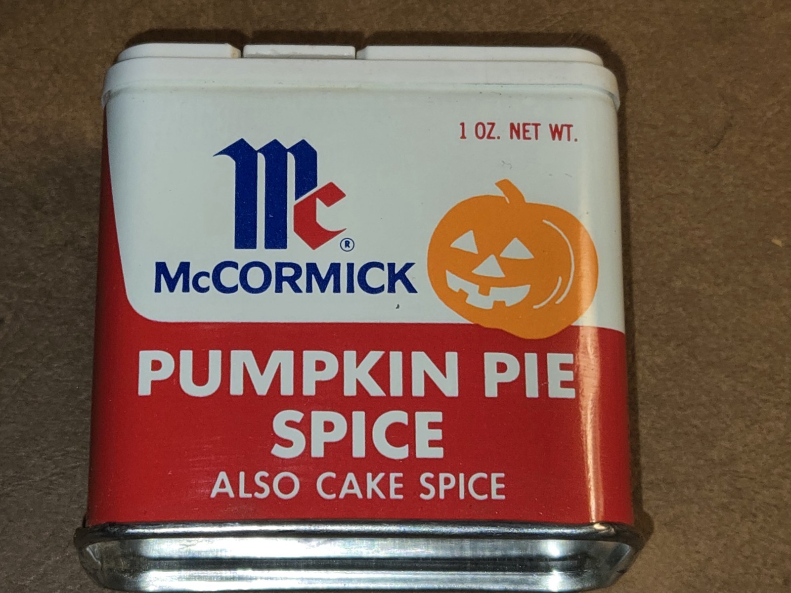 VTG McCORMICK PUMPKIN PIE SPICE CAKE HALLOWEEN JACK O' LANTERN FACE 1 OUNCE