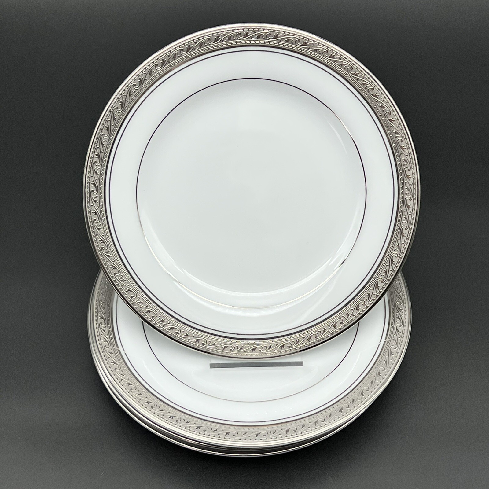Set of 8 Legendary Noritake Crestwood Platinum 4166 Bread & Butter Plates 6.25\