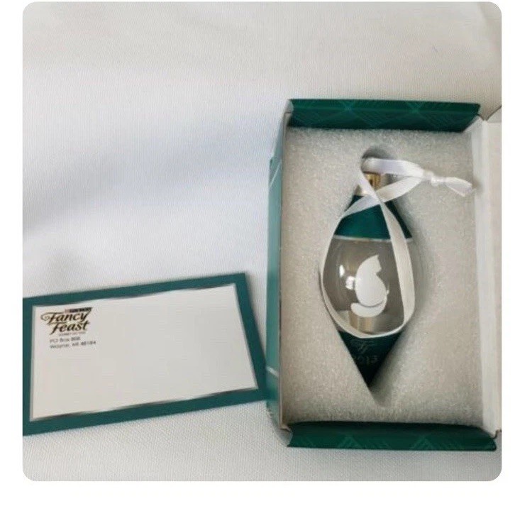 2016 Fancy Feast Annual Holiday Glass Ornament. Sealed.  New.
