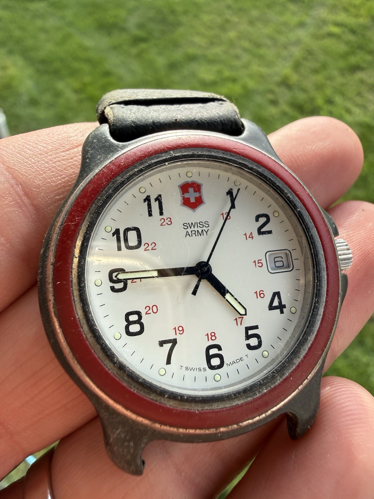 Vintage Swiss Army Brand Men's Quartz Watch White Dial Red Bezel Case AS-IS