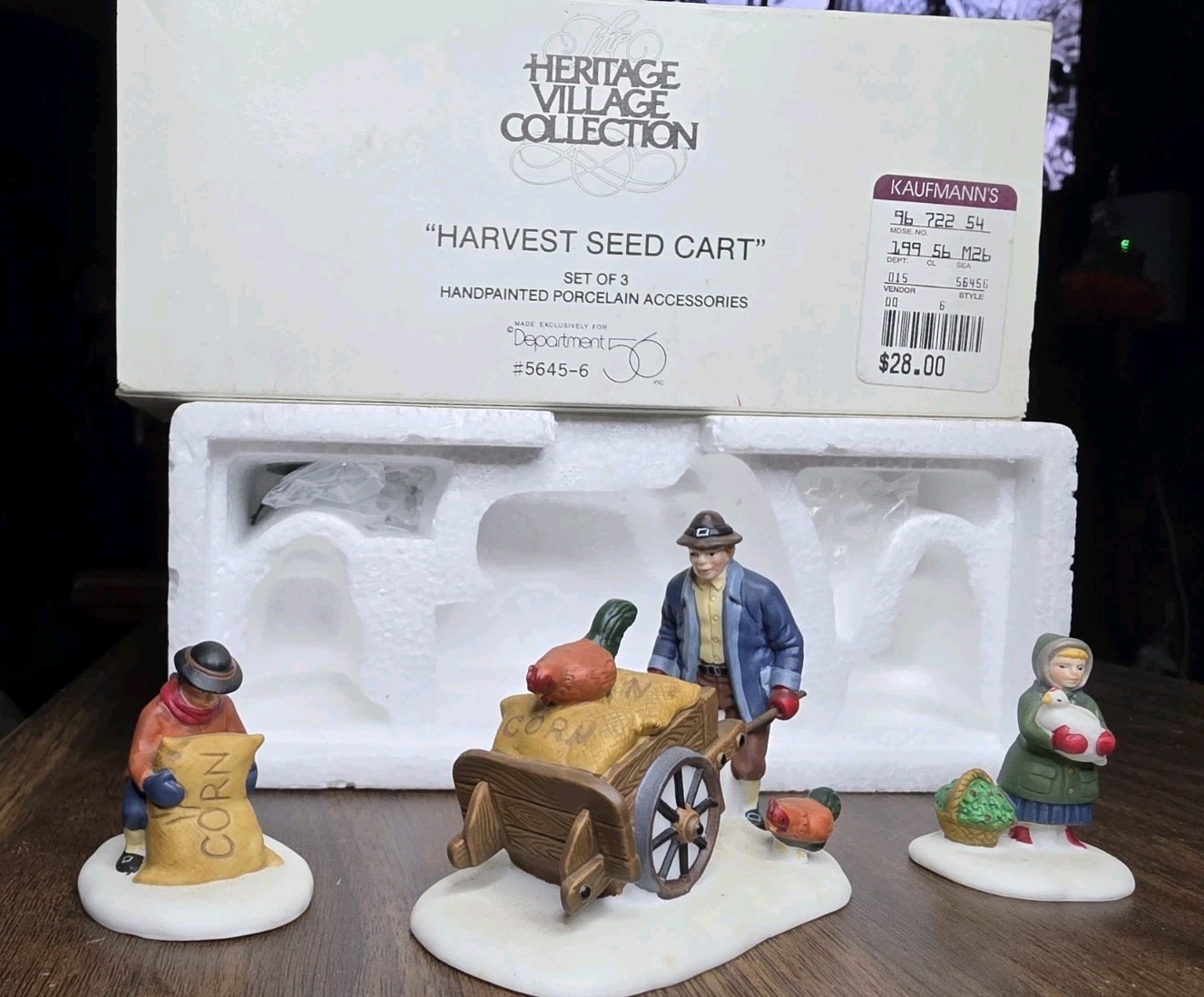 DEPT 56 HERITAGE VILLAGE #5645 HARVEST SEED CART FIGURES  3 Pc