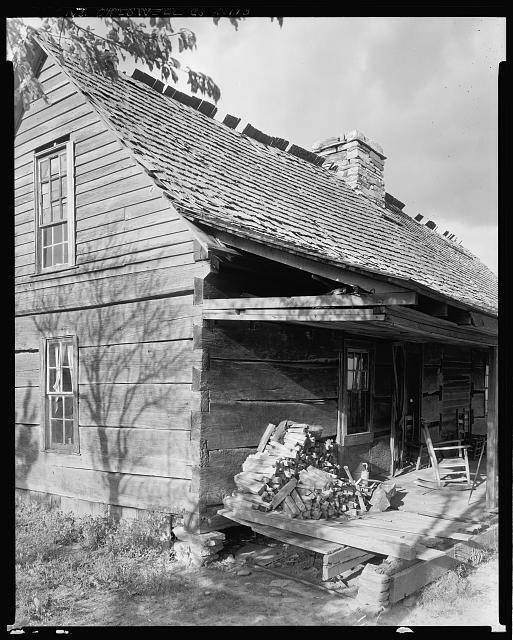 Photo:Blowing Rock NC Gragg Log Cabin 1938 Porch Wooden House