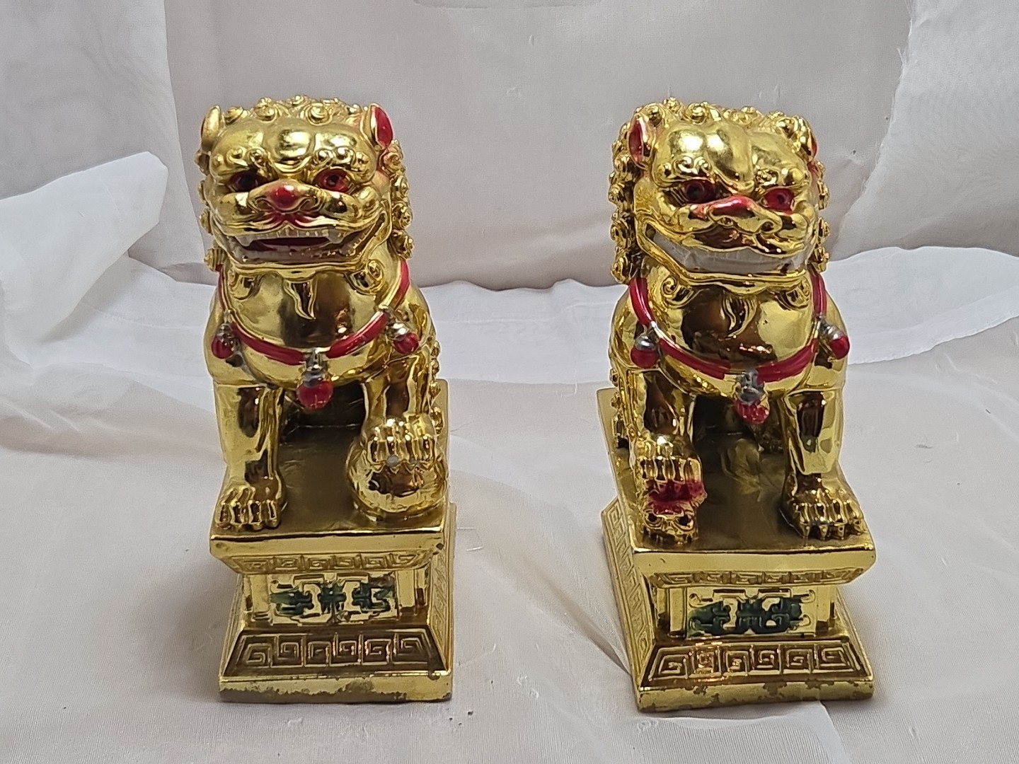 Vtg Pair Chinese Guardian Foo Dogs, gold plated possibly bronze heavy 7 Vtg Pair Chinese Guardian Foo Dogs, gold plated possibly bronze heavy 7