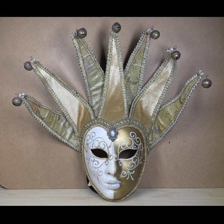 Collectible handmade in Italy: La Maschera del Galeone Jester Mask White/Gold
