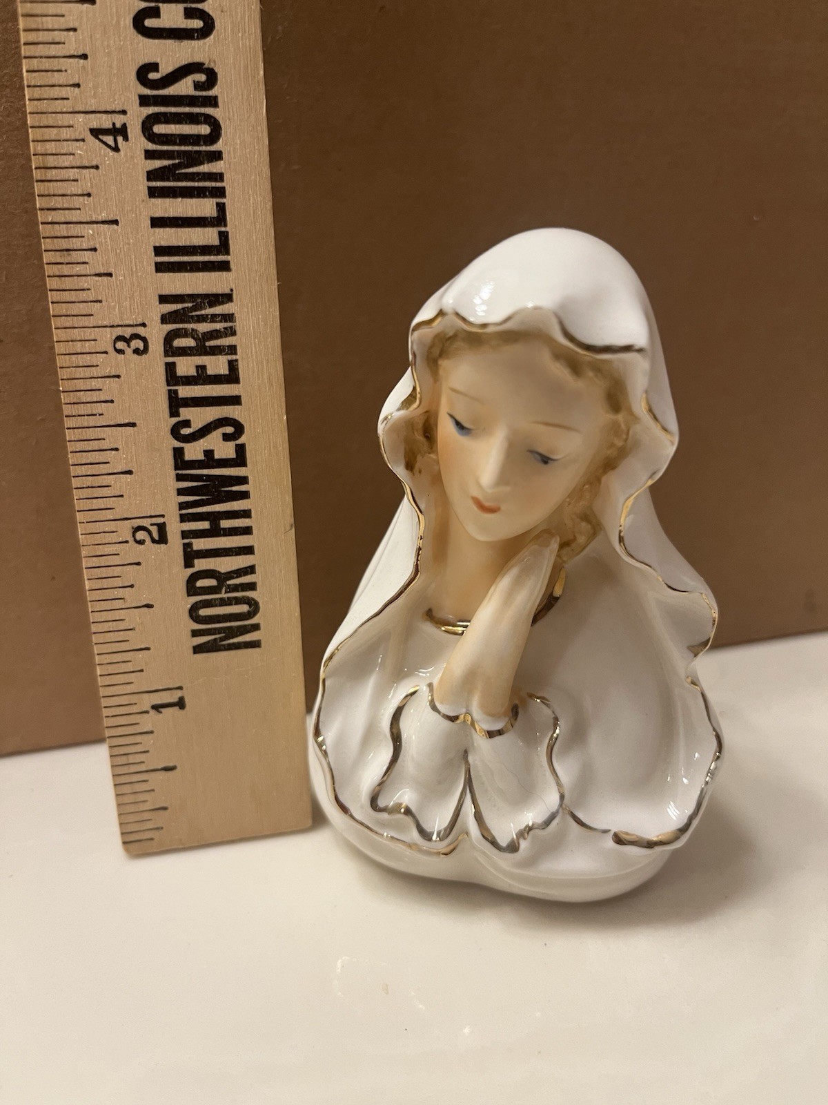 Vtg Mary Madonna Praying Hands Bust Figurine 3.5” Small Bud Vase Ceramic Planter