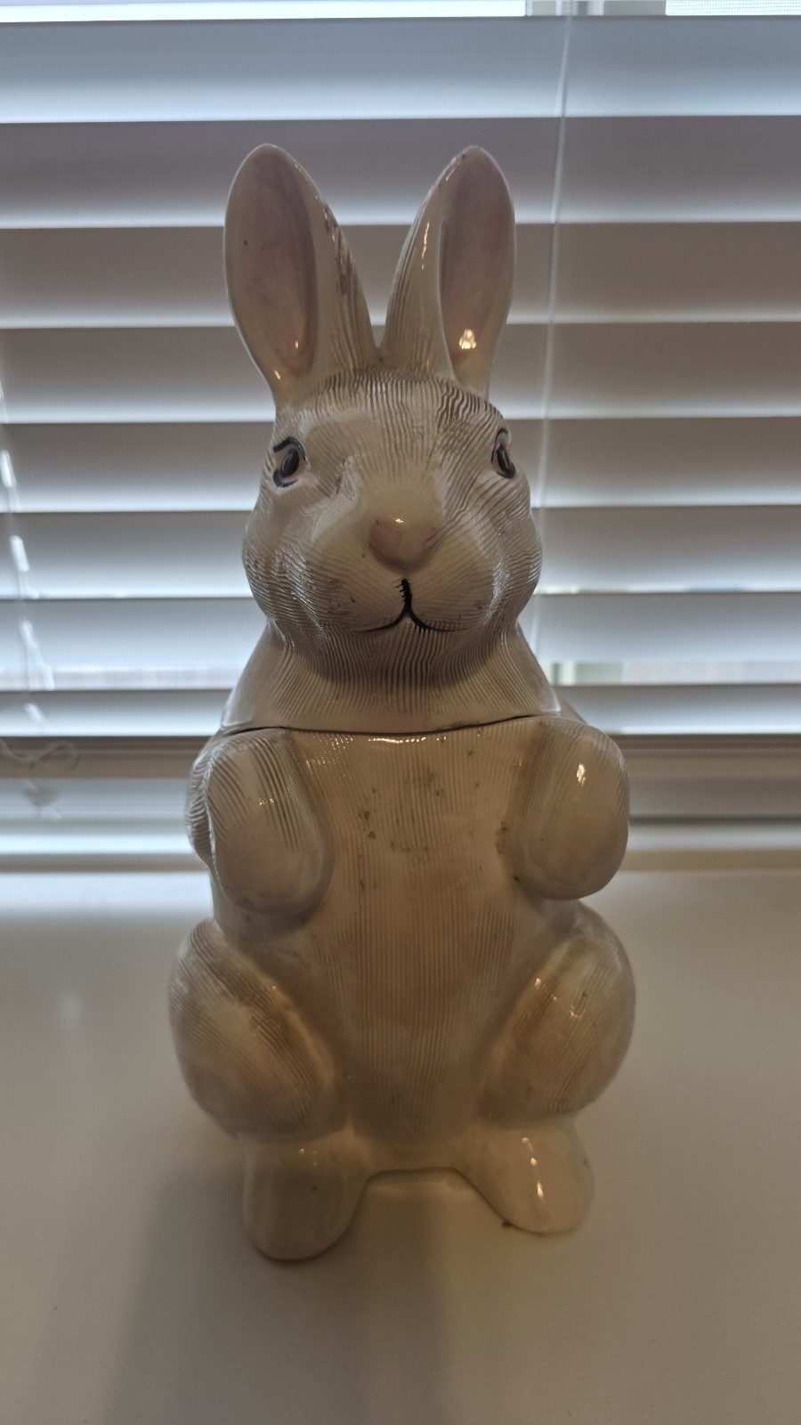 Vintage N.S. Gustin White Bunny Rabbit Ceramic Pottery Cookie Jar Easter Spring