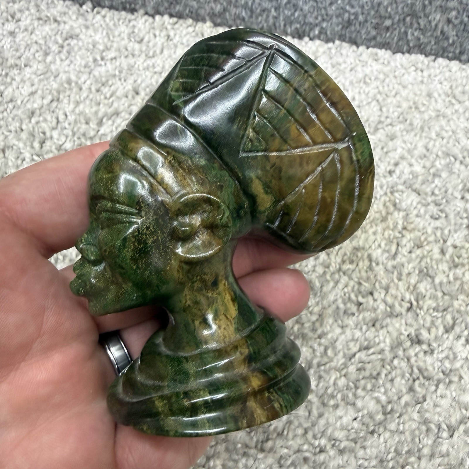 Verdite woman head bust sculpture green (Chipped) USA Vintage