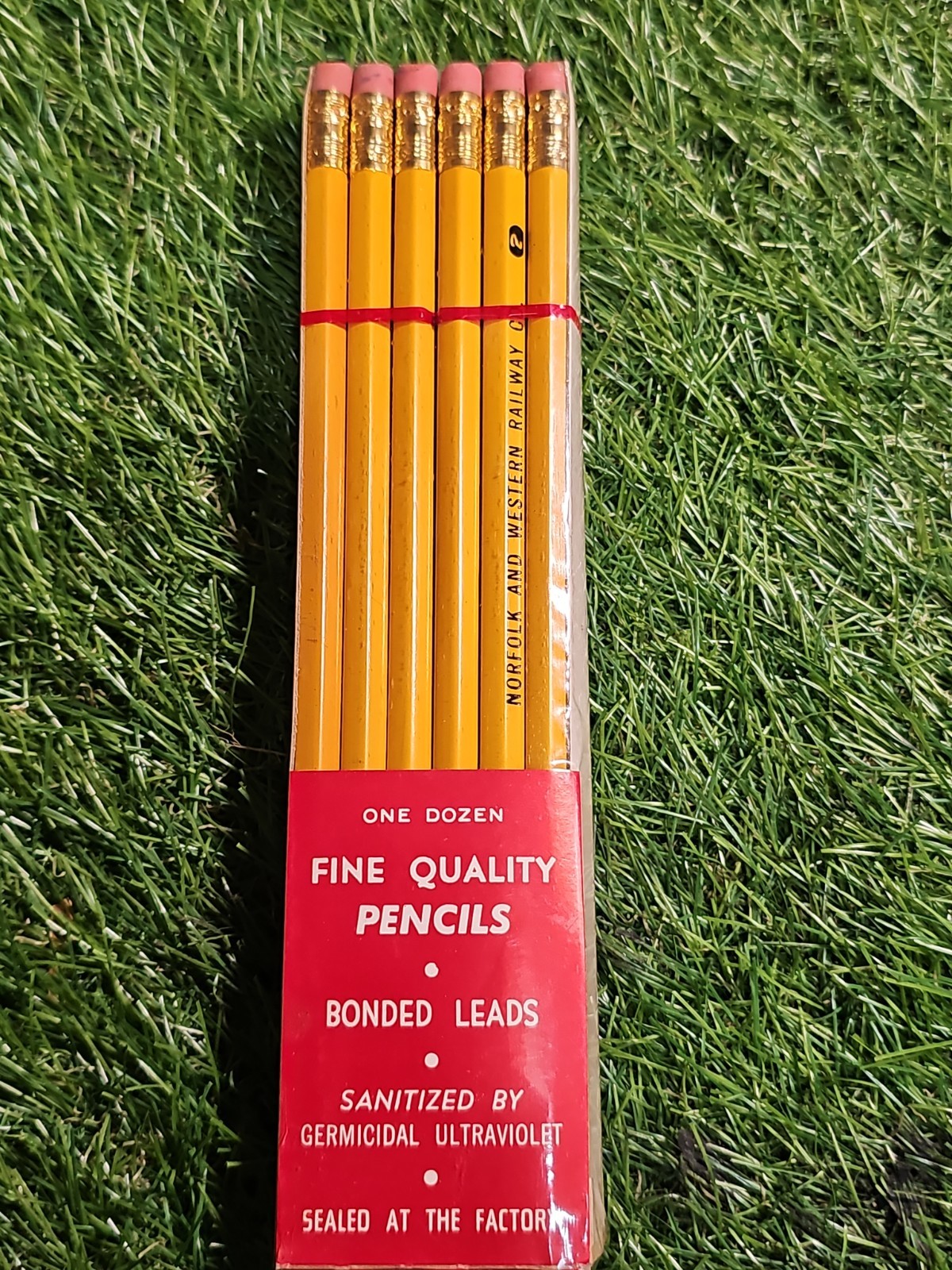 Vintage Norfolk & Western Railway Advertising Pencil Set NOS Unused Railroad...