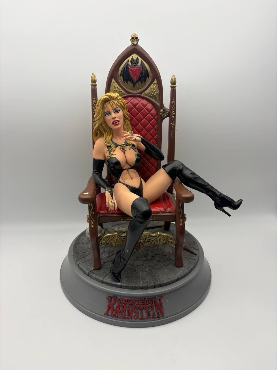 Rare Countess Karnstein 1/6 Pro Painted Resin Model Kit Vampire Queen 2004