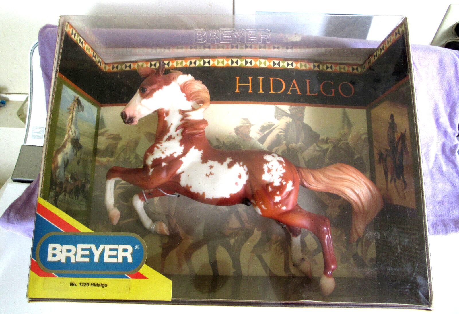 Breyer Hildago Horse #1220 NIB