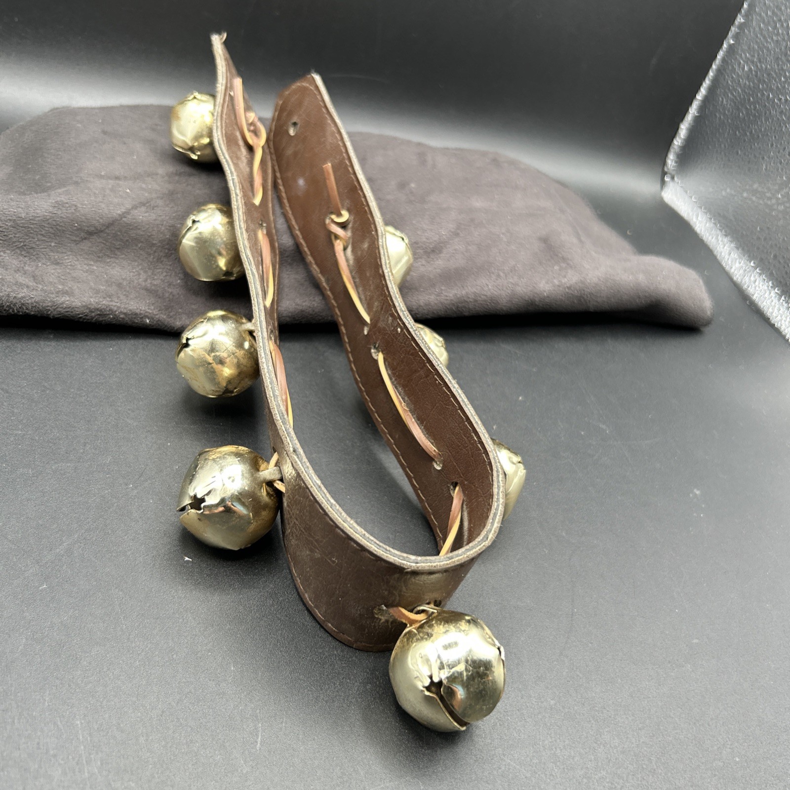 Vtg Antique Brass Sleigh Bells 8 Petal Bells 23\