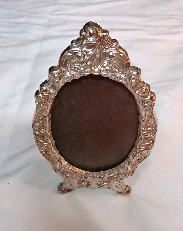 Wallace Silver Picture Frame, Silver plated Wallace Silver Picture Frame, Silver plated